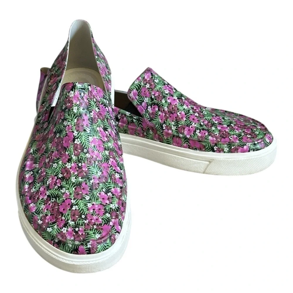 Crocs Slip On Sneakers 10 Pink & Green Floral Print Citaline Roka Comfort Shoes